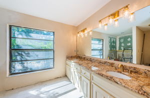 Primary Bathroom 1a