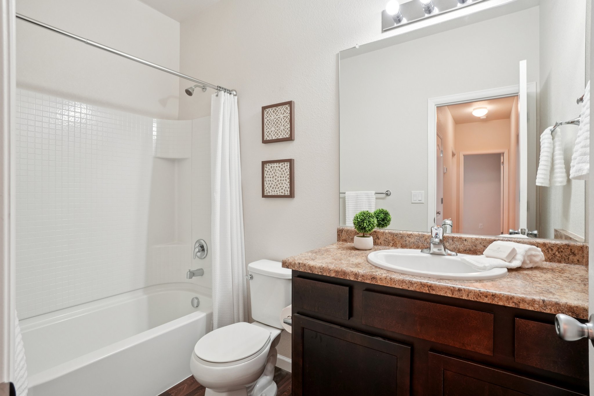 Urban Pl-S2801-015.jpg