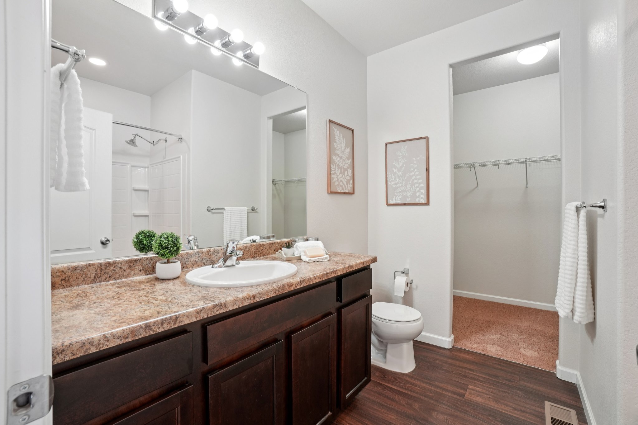 Urban Pl-S2801-025.jpg