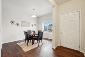 Urban Pl-S2801-010.jpg