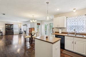 Bluewood Way-S1007-017.jpg