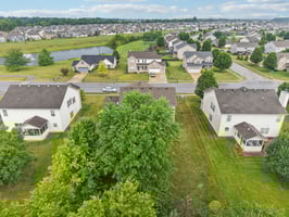 Bluewood Way-S1007-049.jpg