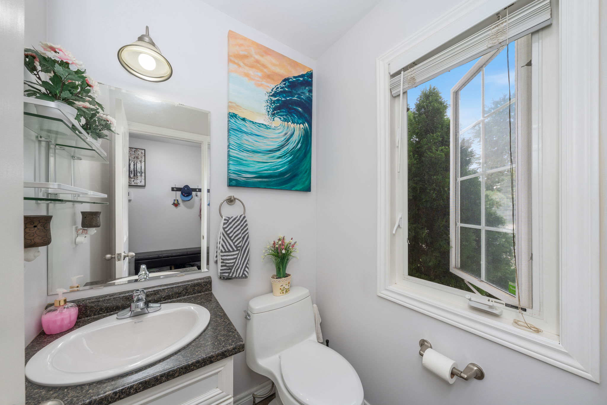  Photo 46