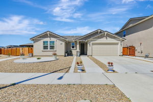 001_ 2880 Grayson St