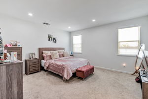 012_ 2880 Grayson St