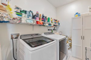 023_ 2880 Grayson St