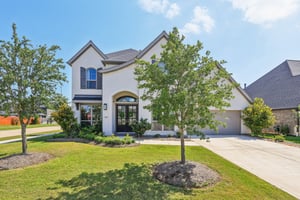 Creekside Bend Dr-0306-001.jpg