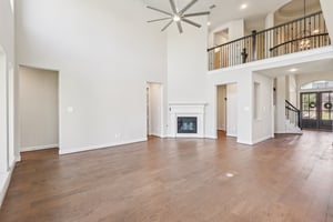 Creekside Bend Dr-0306-006.jpg