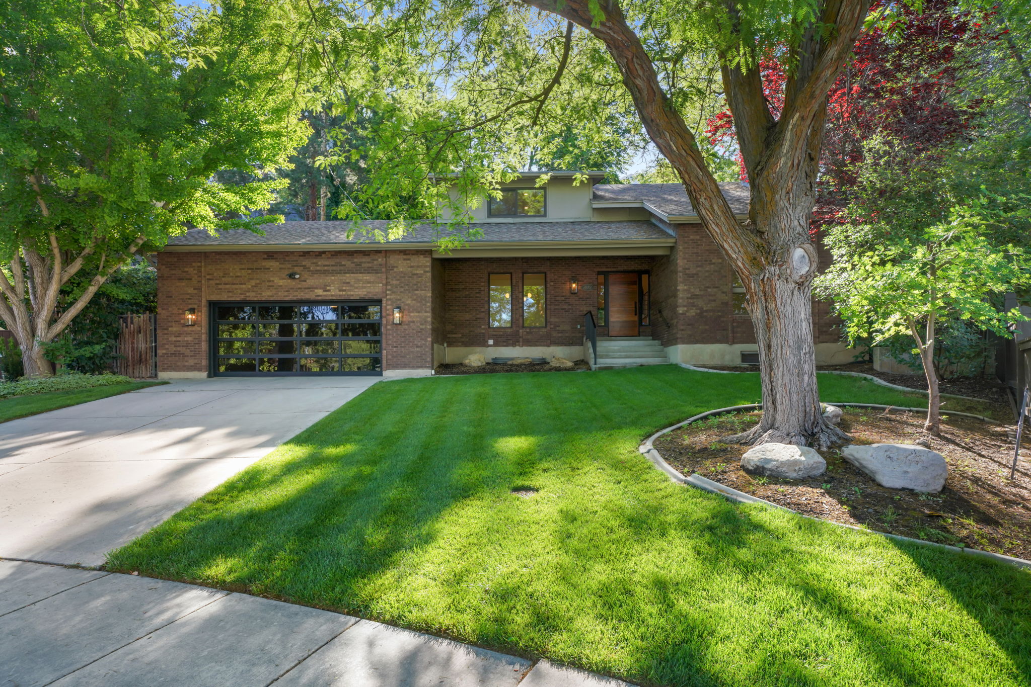 2882 Heather Cir, Holladay, UT 84121, USA