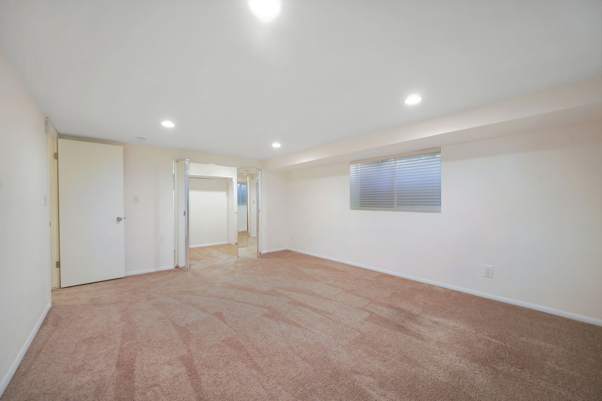 2882 Heather Cir, Holladay, UT 84121, USA Photo 30