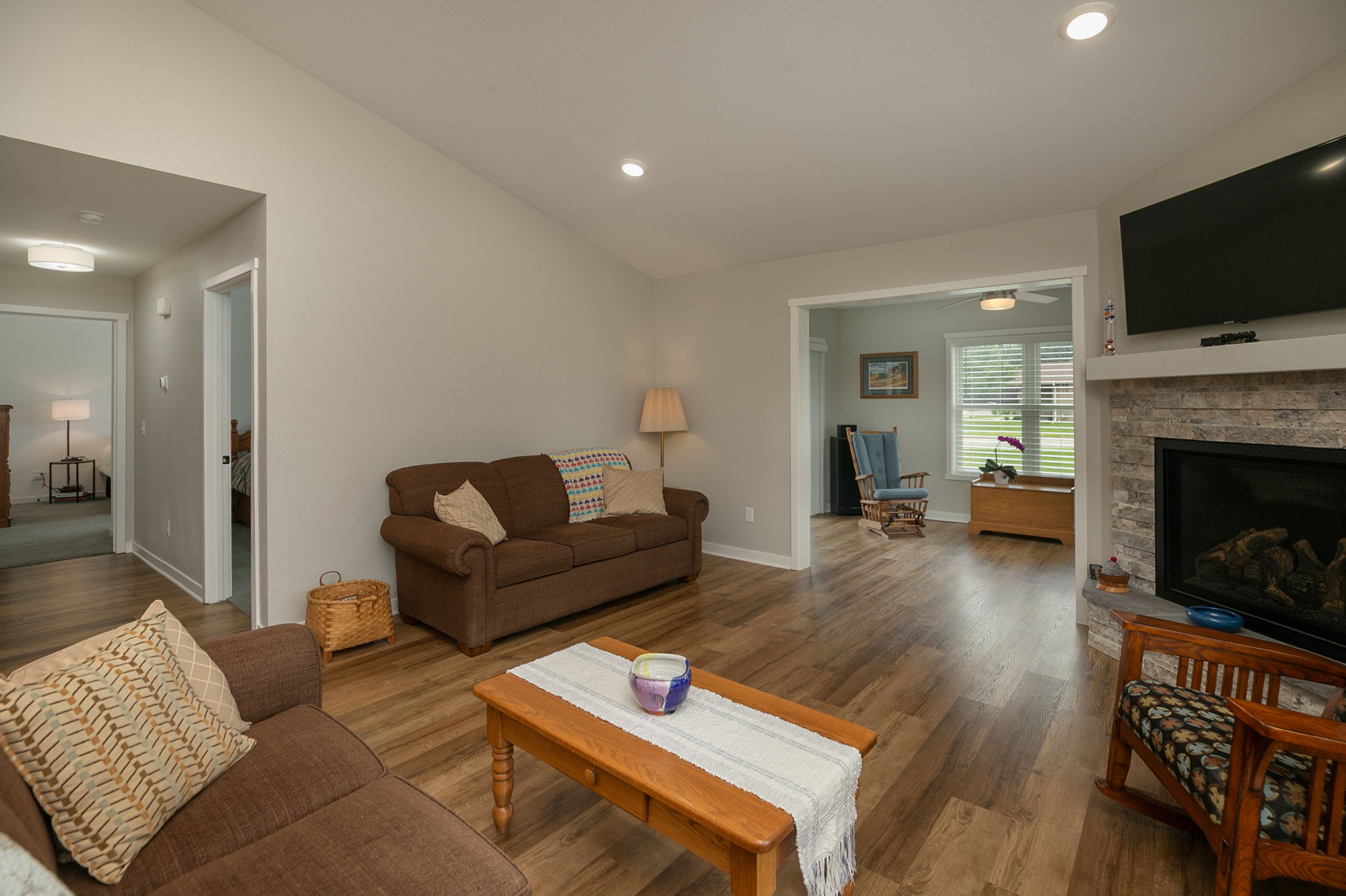 04-Living Room