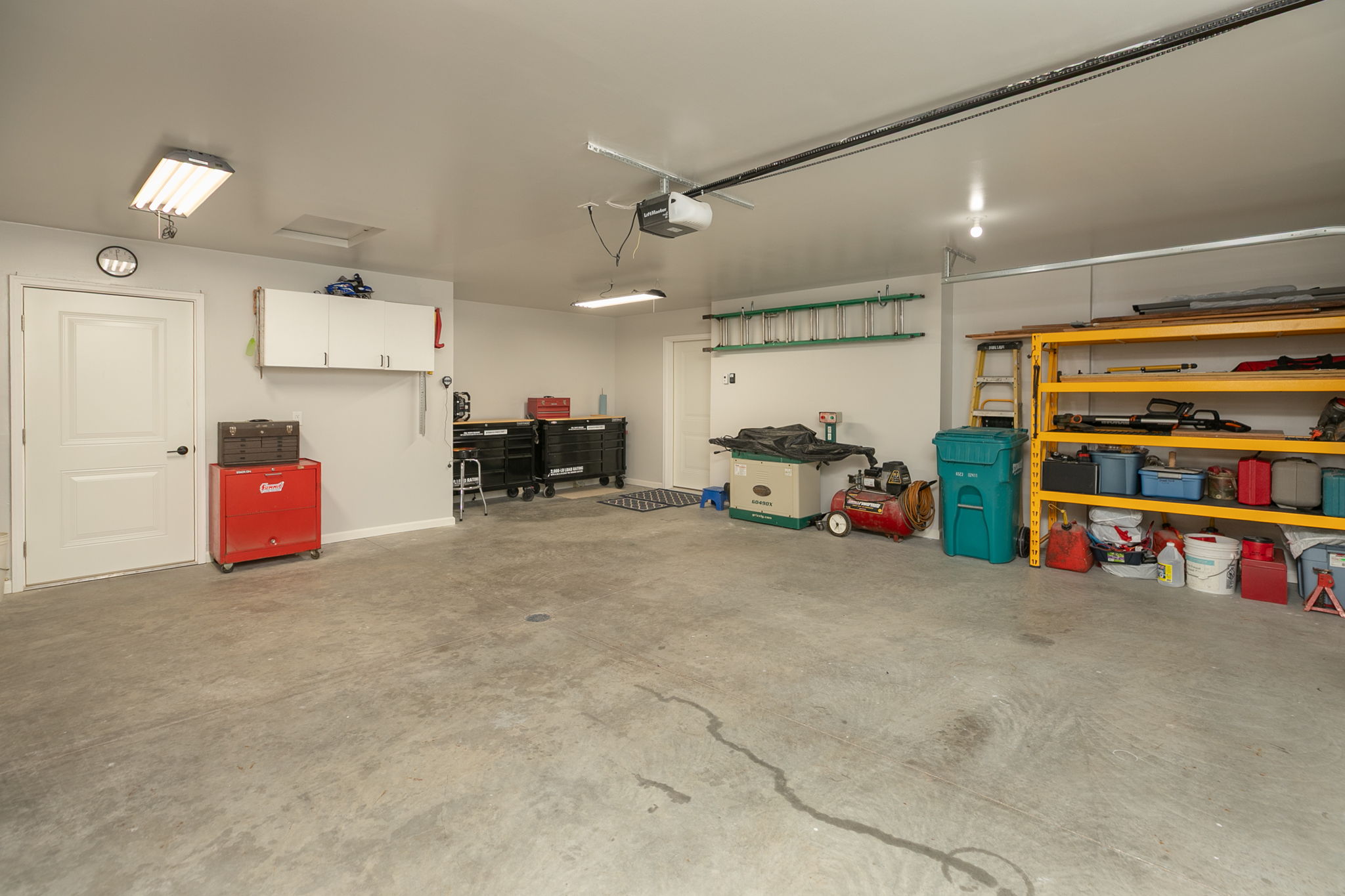 26-Garage