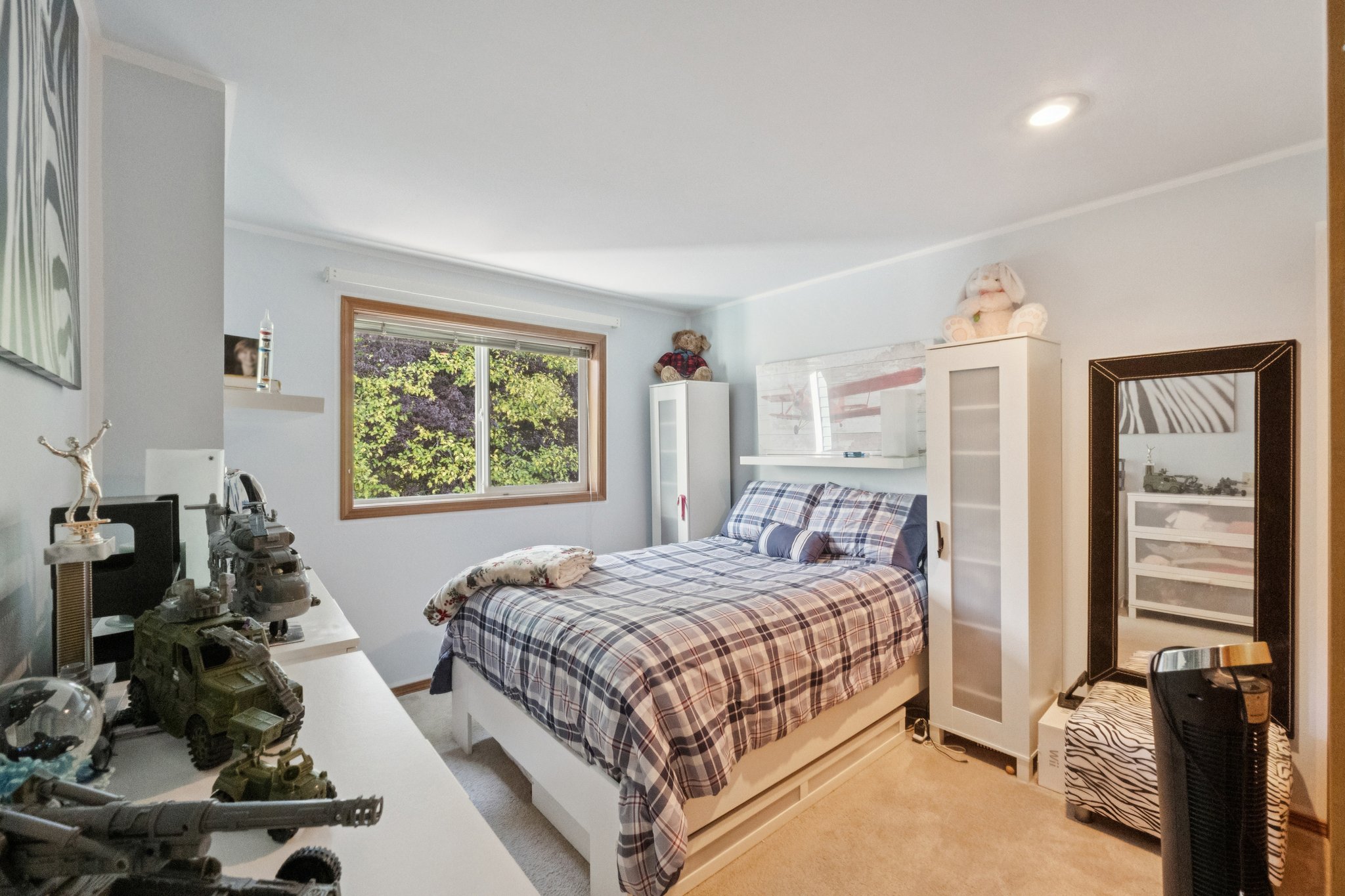 52nd Pl S-S2909-023.jpg