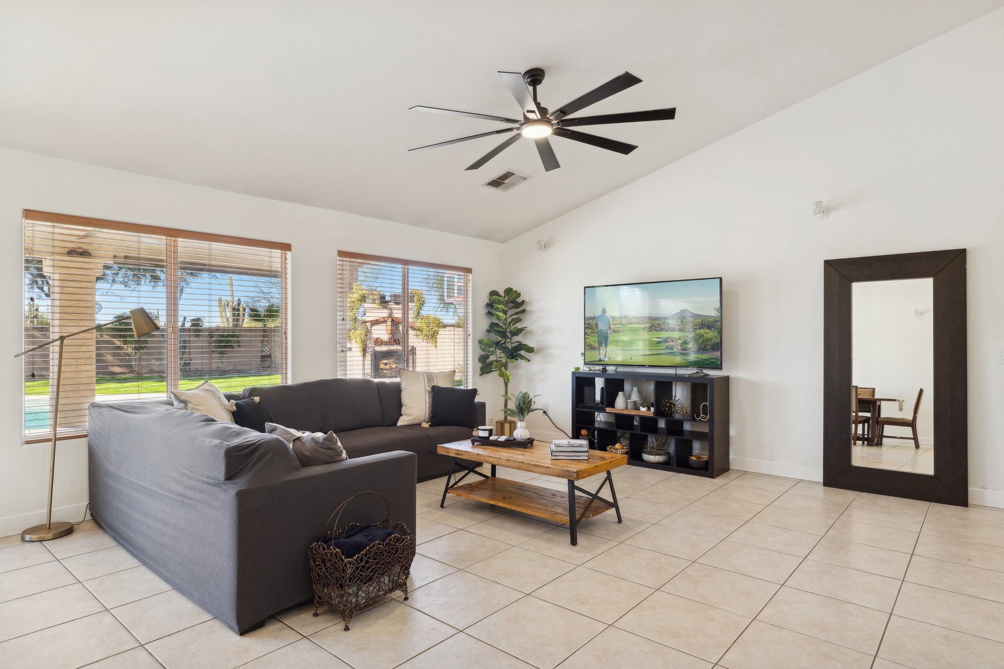 28826 N 45th St - 002.jpg