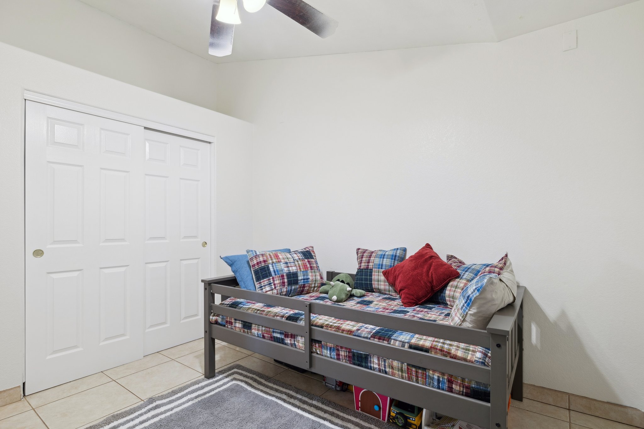 28826 N 45th St - 019.jpg