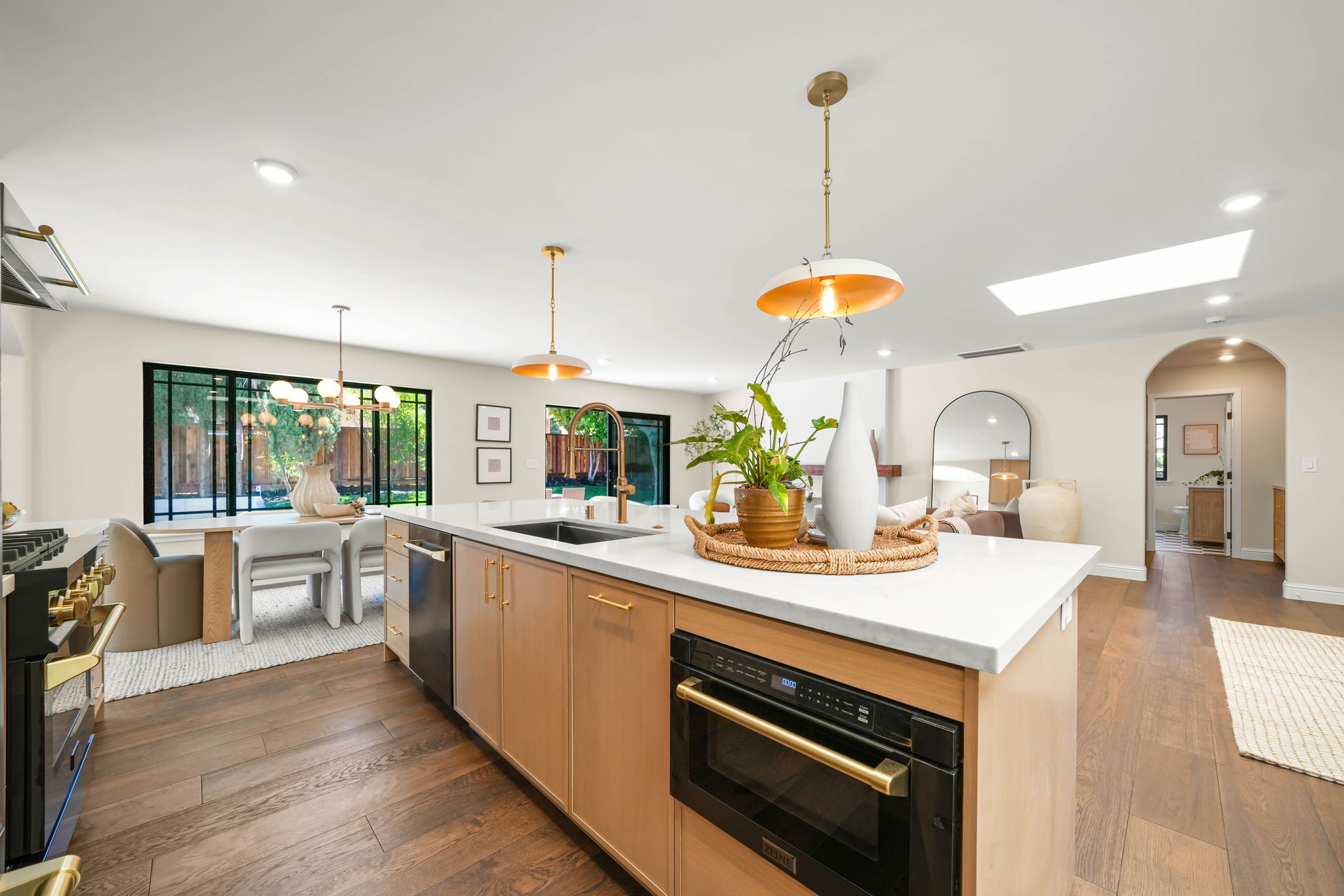 37-web-or-mls-2883 Bowling Green Dr-37
