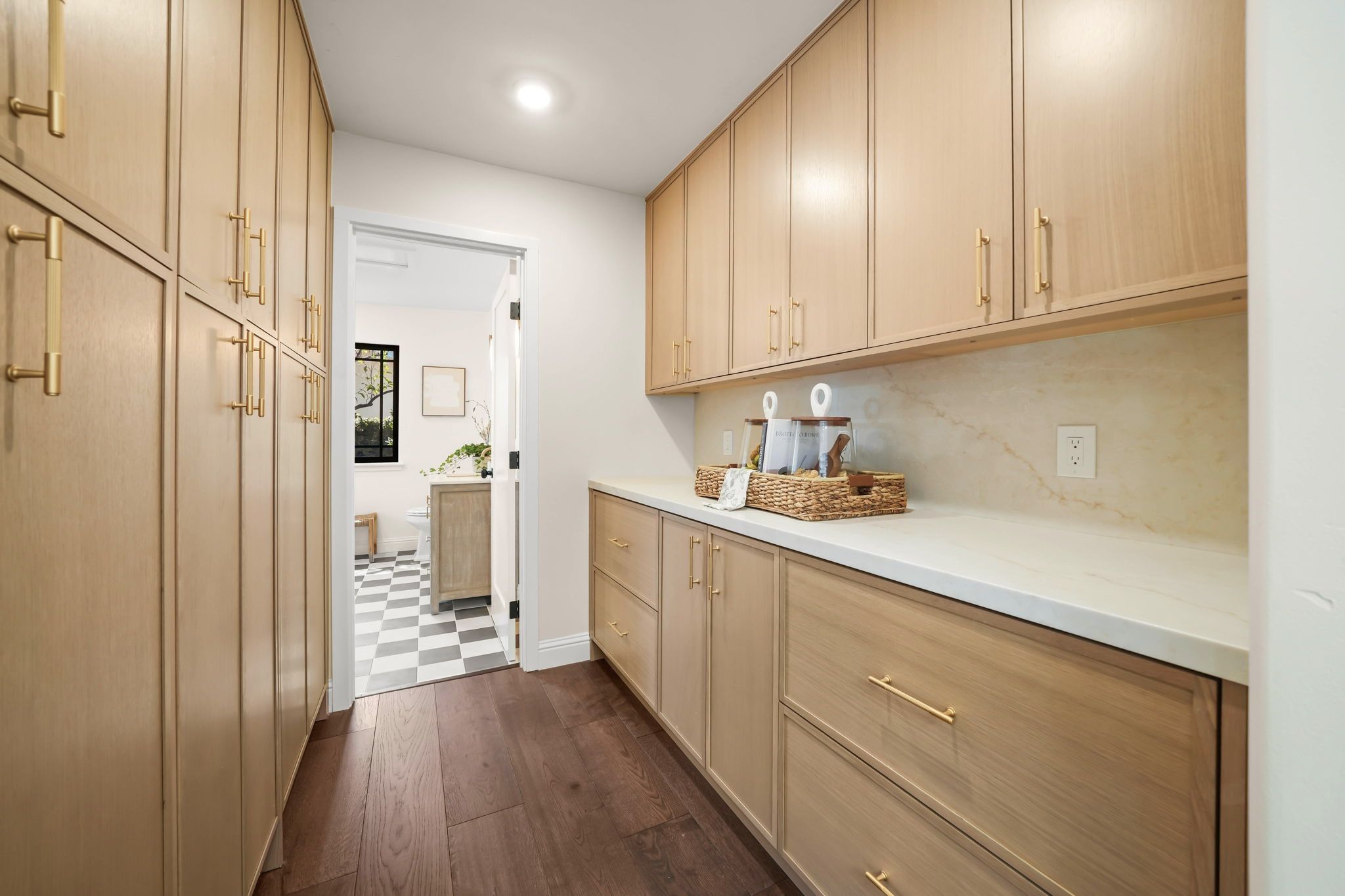 42-web-or-mls-2883 Bowling Green Dr-42