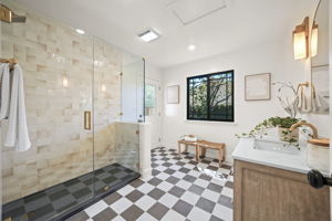 44-web-or-mls-2883 Bowling Green Dr-44 (1)