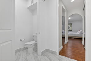  Photo 37