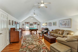 Bonus Room