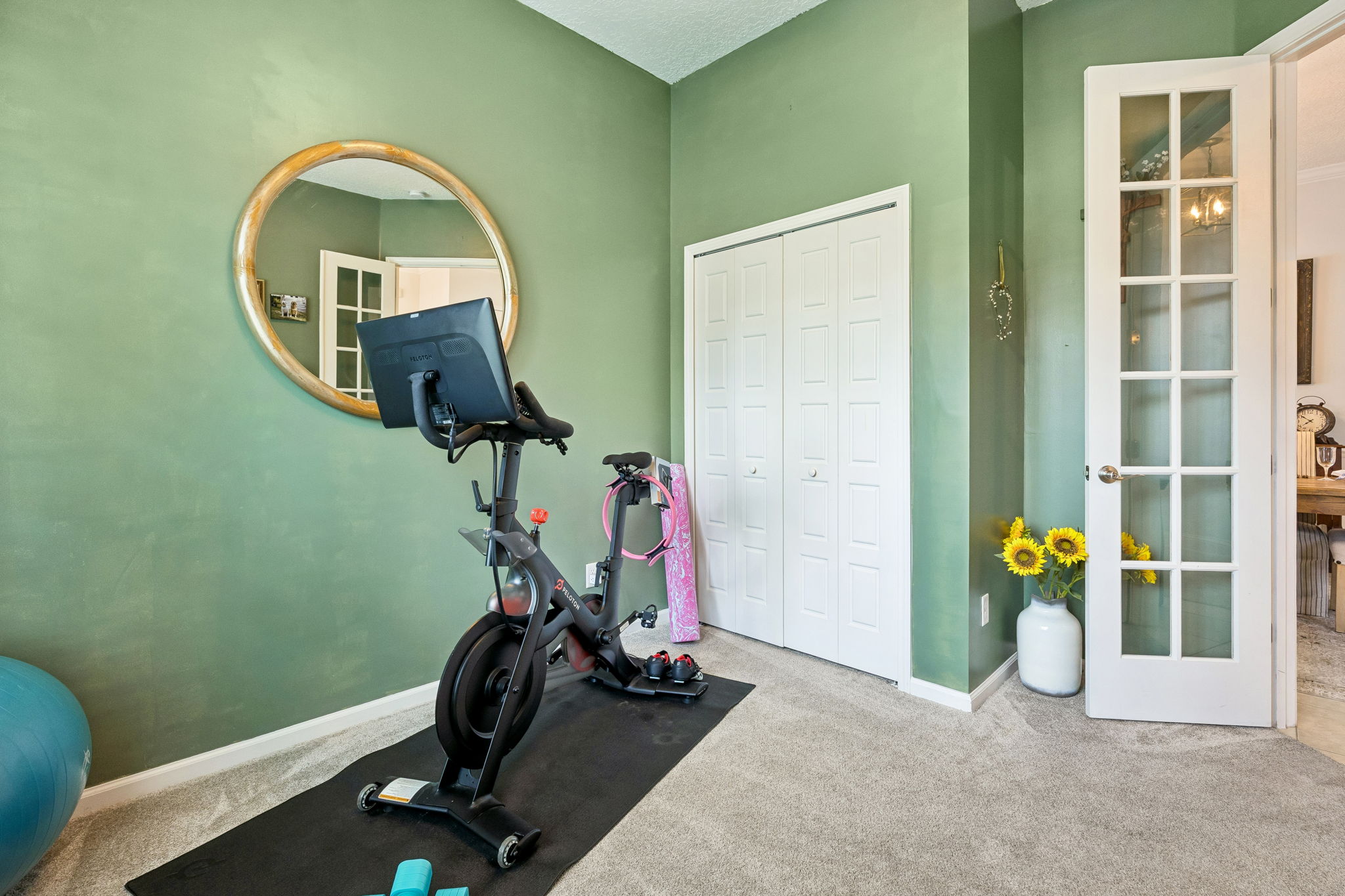 Bedroom/Office