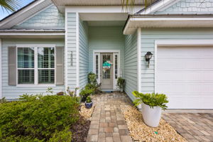 Front Entry Detail