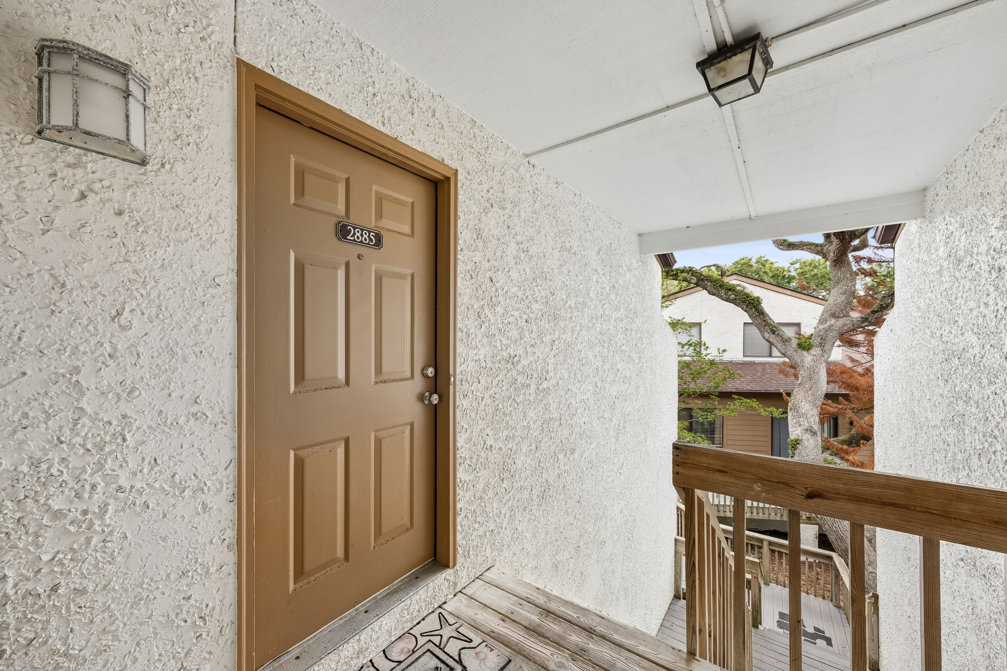 Front Entry Detail