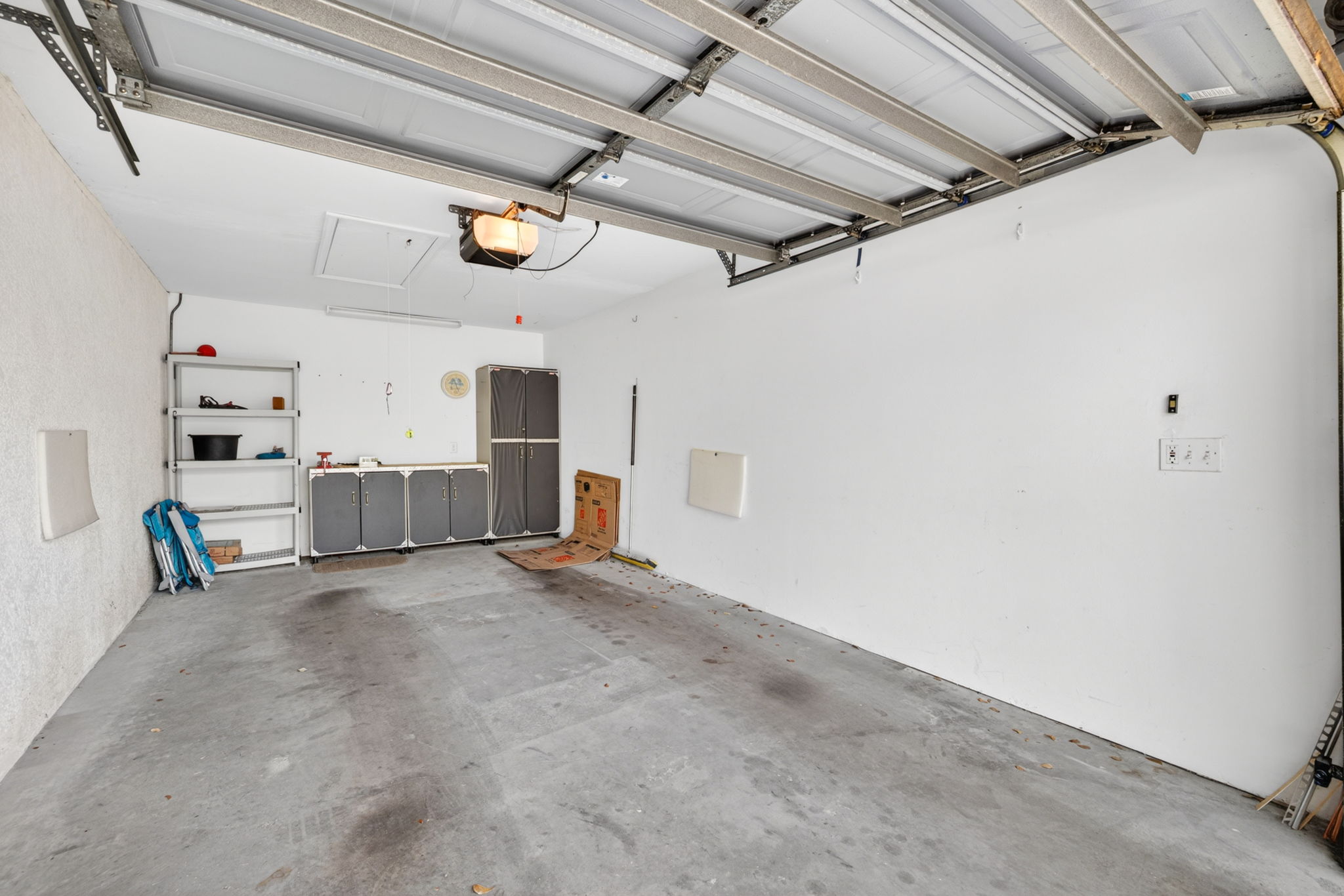 Garage 2