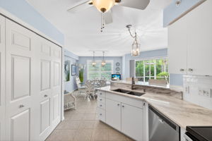 Kitchen 4