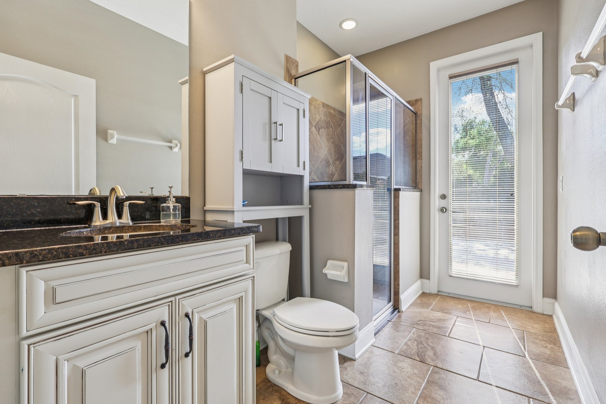 Cedar Crest Dr-S2103-017.jpg