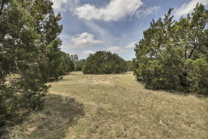 2888 Cedar Hollow Rd, Georgetown, TX 78628, USA Photo 13