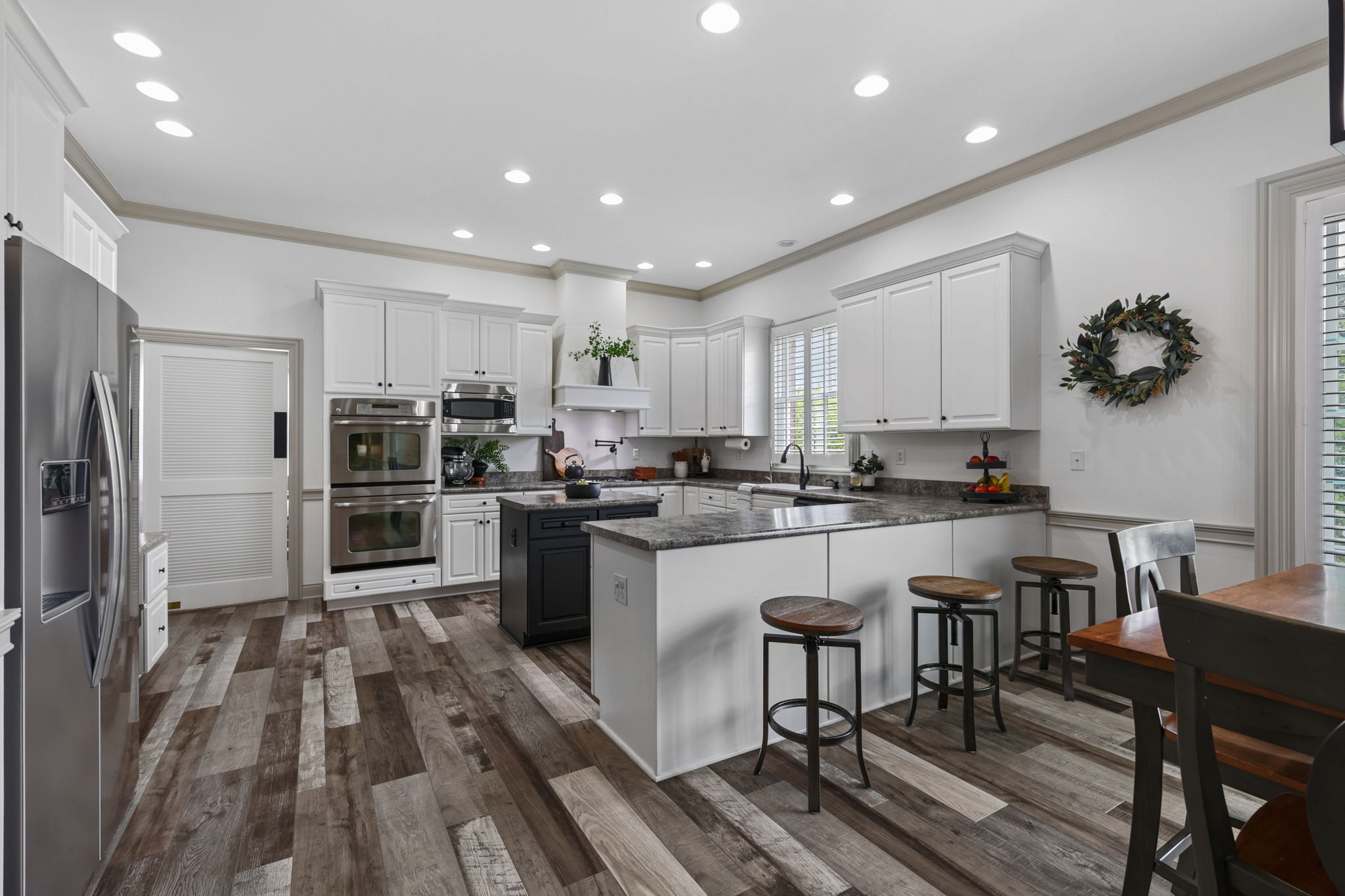 Breakfast Bar