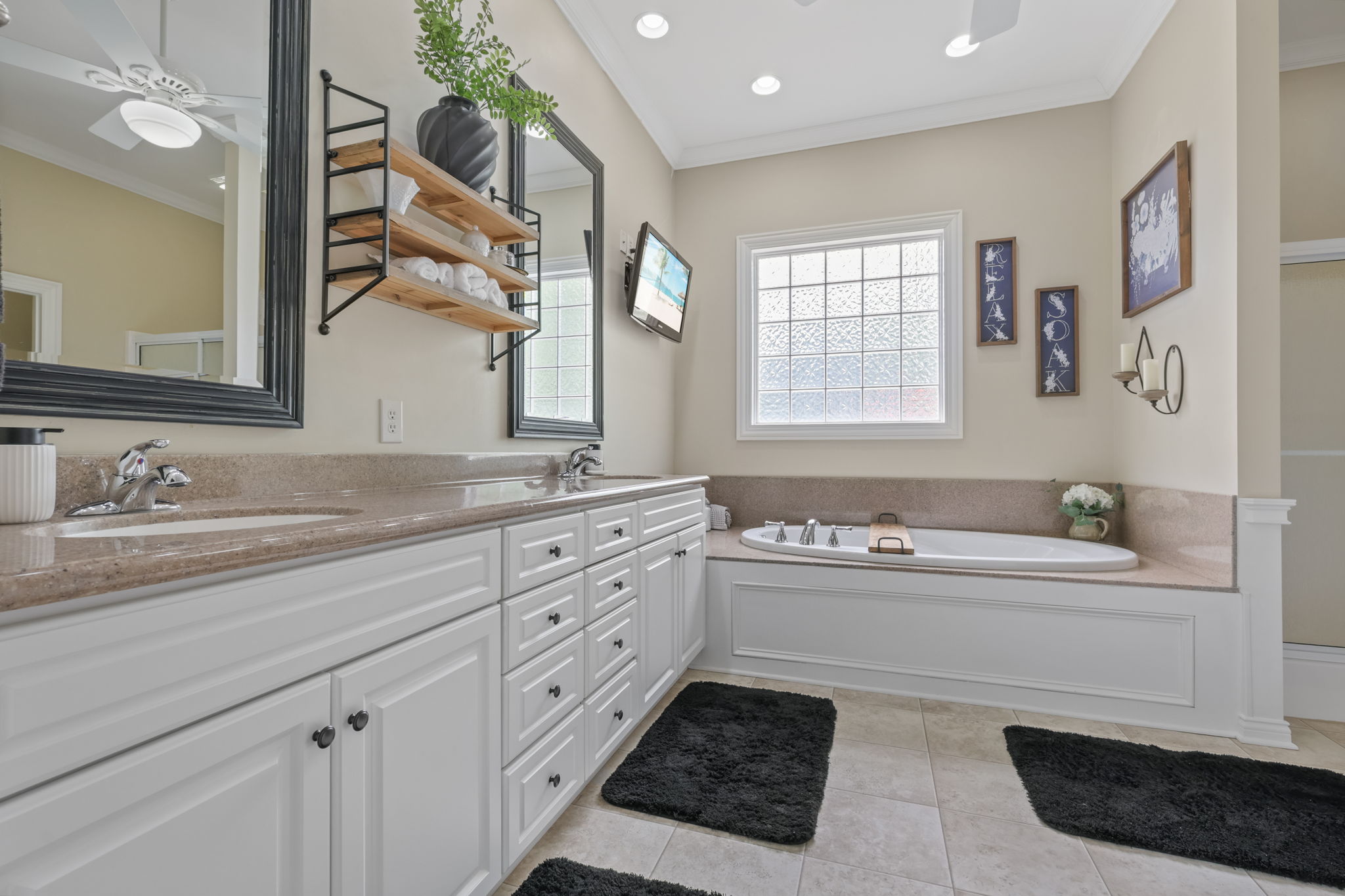 Primary Double Sinks