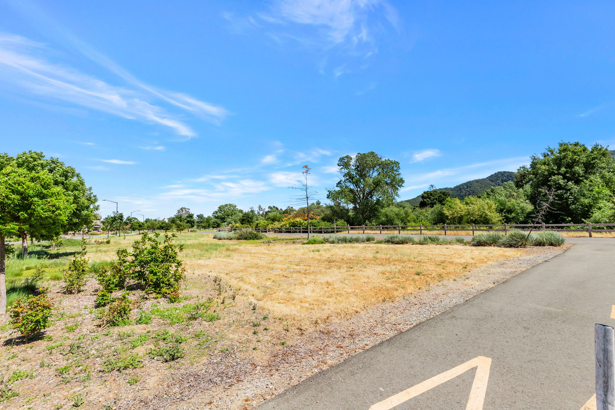 071_2888 Lemon Grass Ln