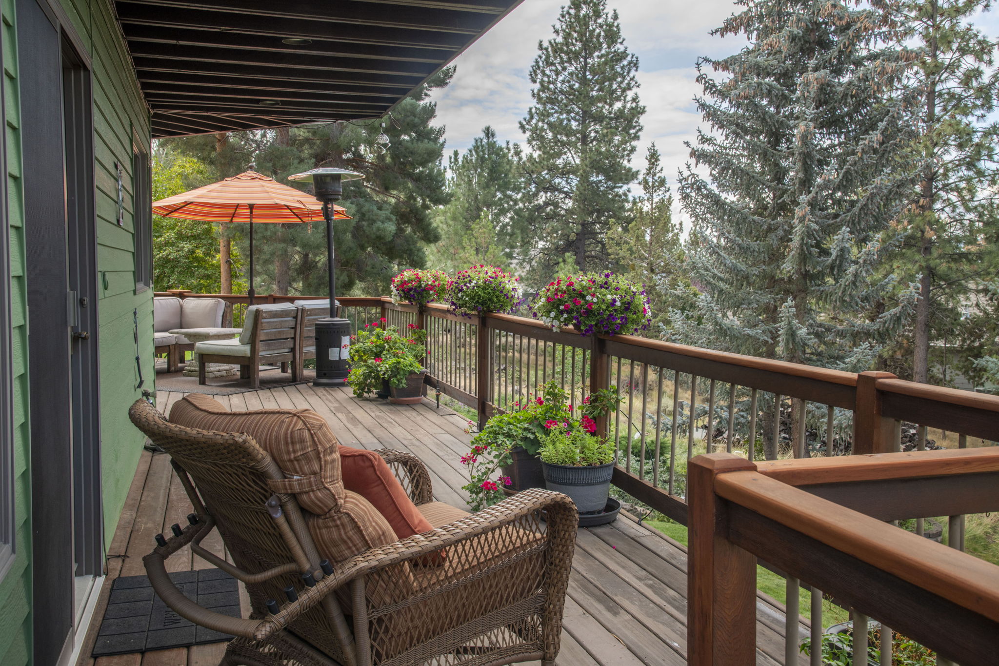 Spacious decks on all levels