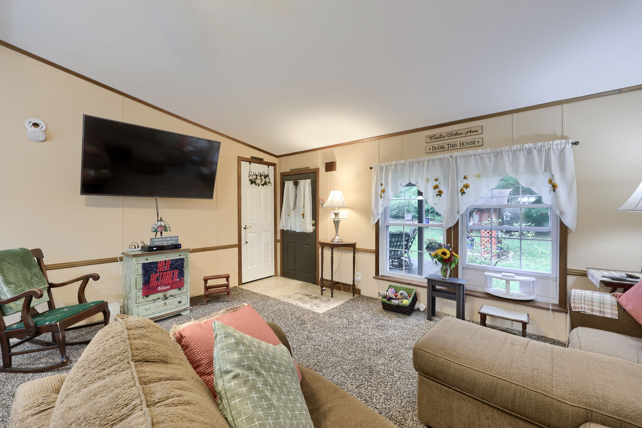  Photo 9