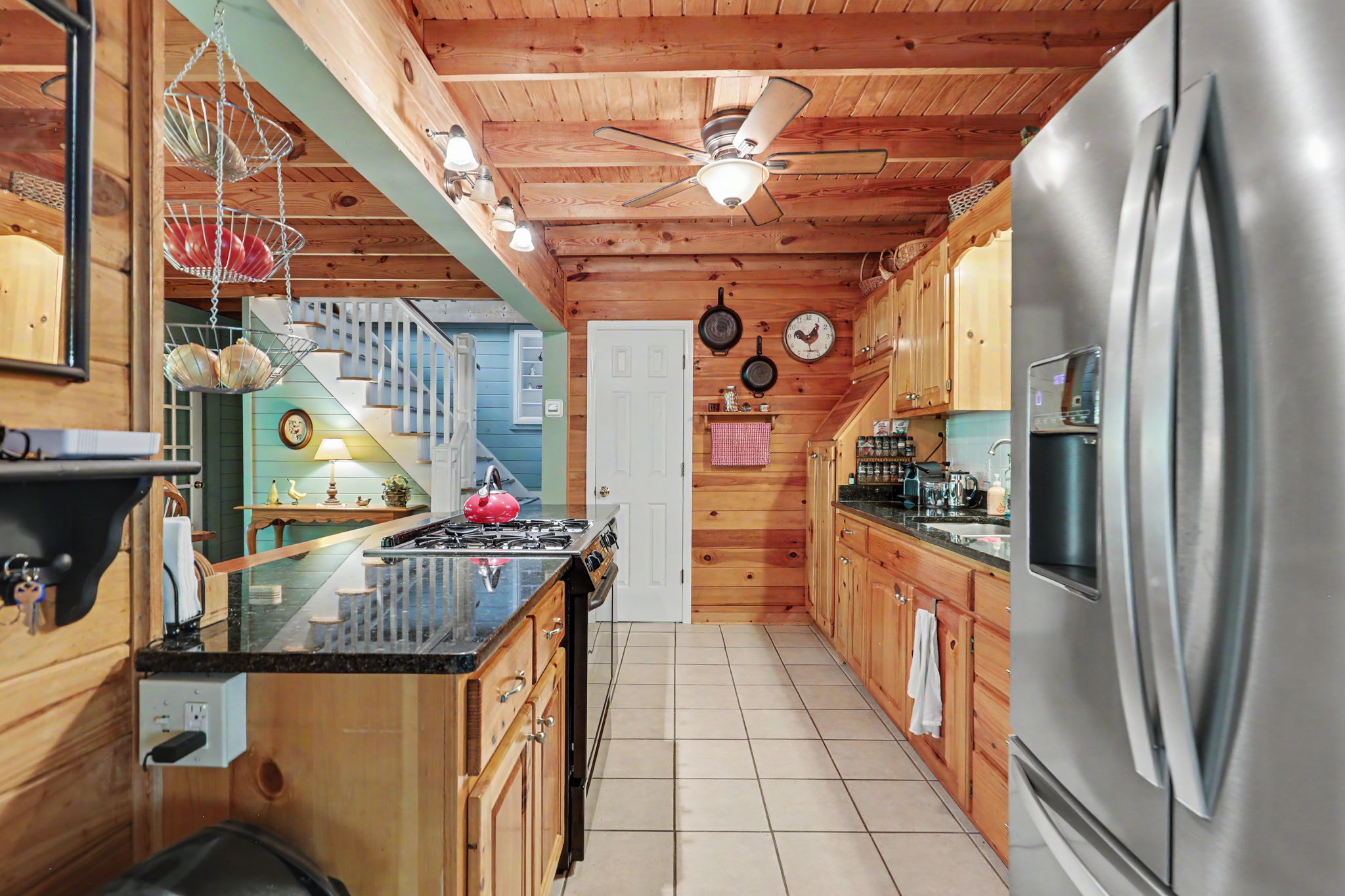  Photo 9