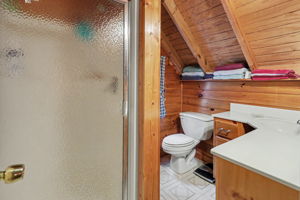  Photo 32