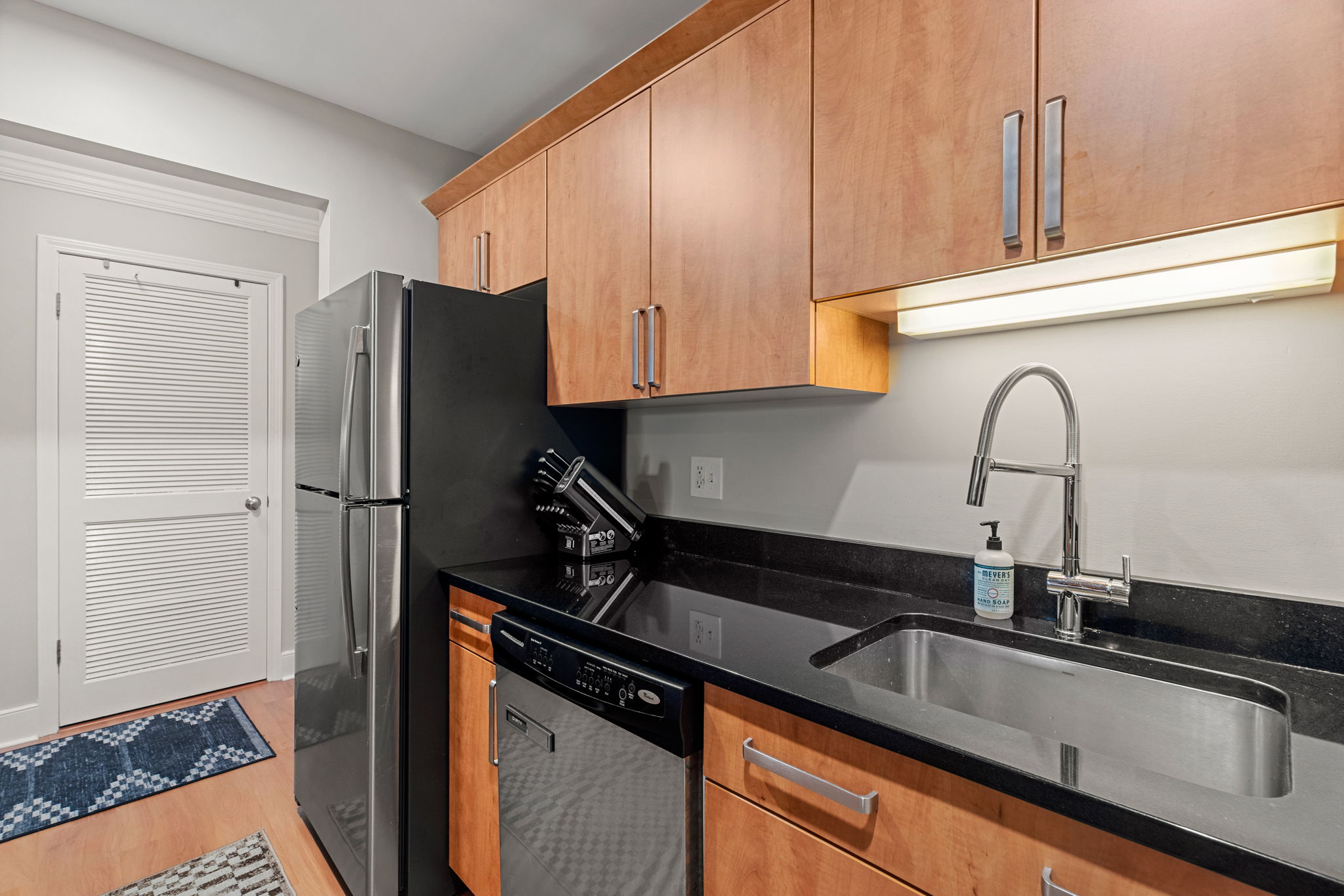 289 Essex St, Salem, MA 01970, USA Photo 27