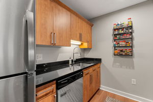 289 Essex St, Salem, MA 01970, USA Photo 24