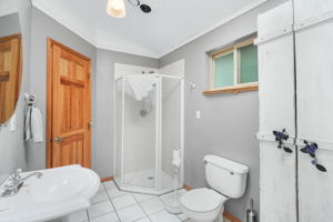  Photo 38