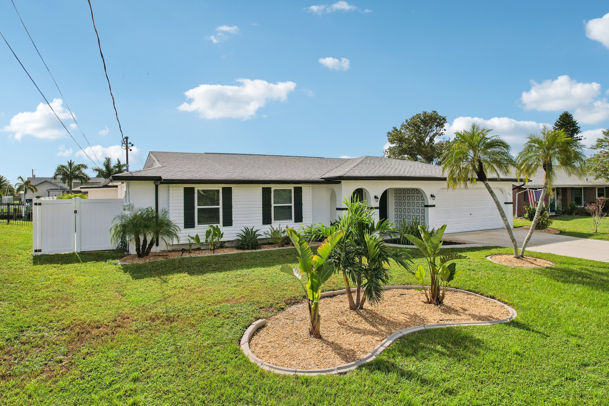 W Tarpon Blvd-S0309-052.jpg