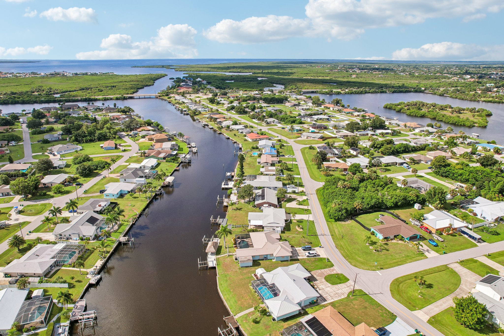 W Tarpon Blvd-S0309-062.jpg