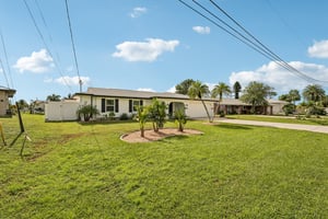 W Tarpon Blvd-S0309-002.jpg