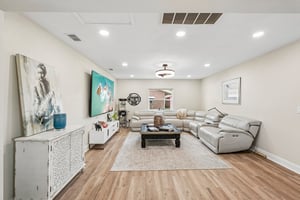 W Tarpon Blvd-S0309-012.jpg
