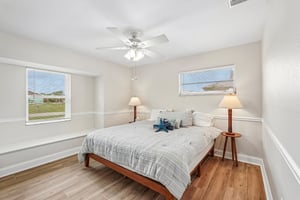W Tarpon Blvd-S0309-029.jpg