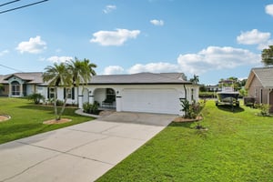 W Tarpon Blvd-S0309-050.jpg
