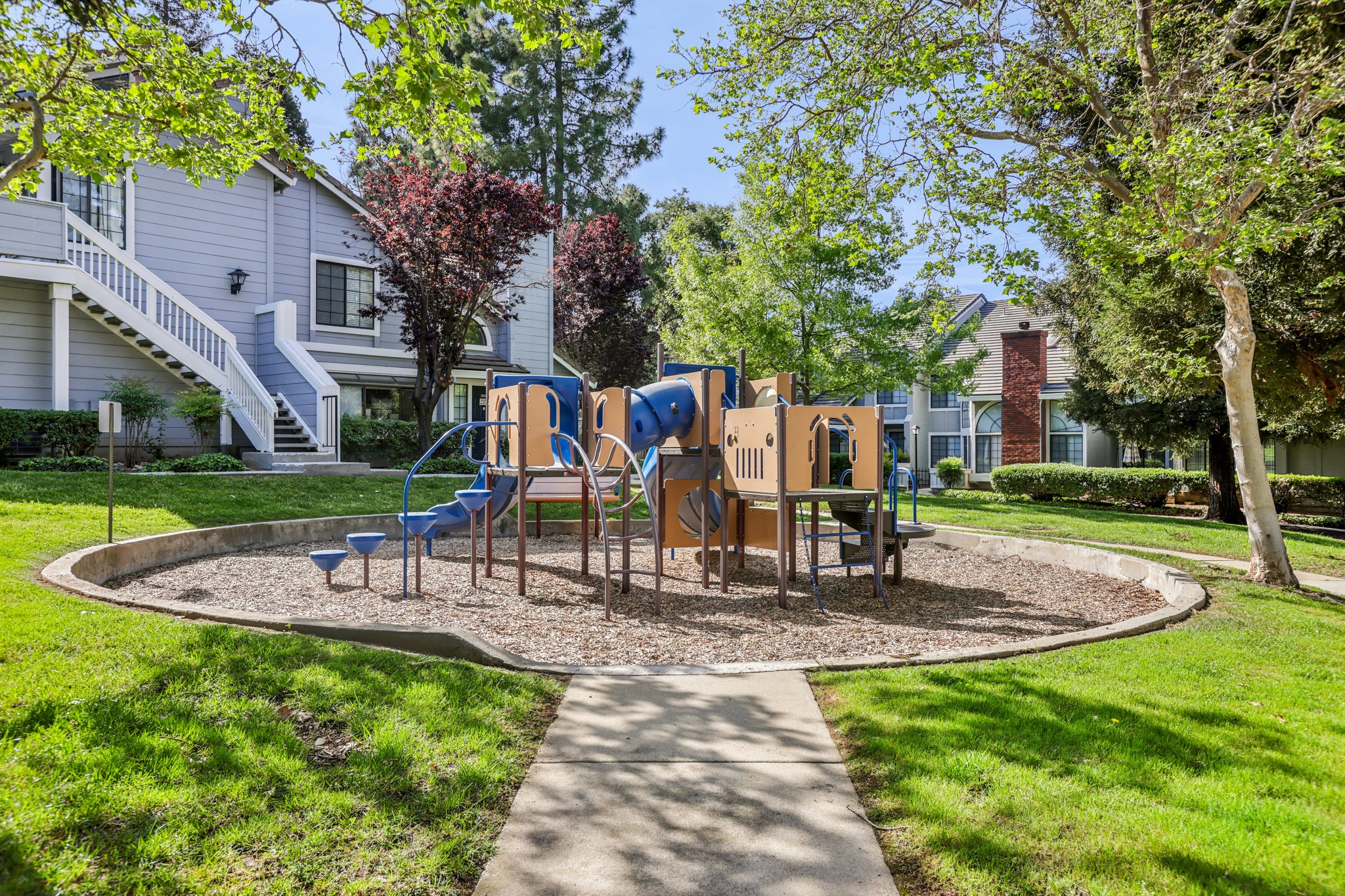 - 2890 Buena Crest Ct-2603-905.jpg