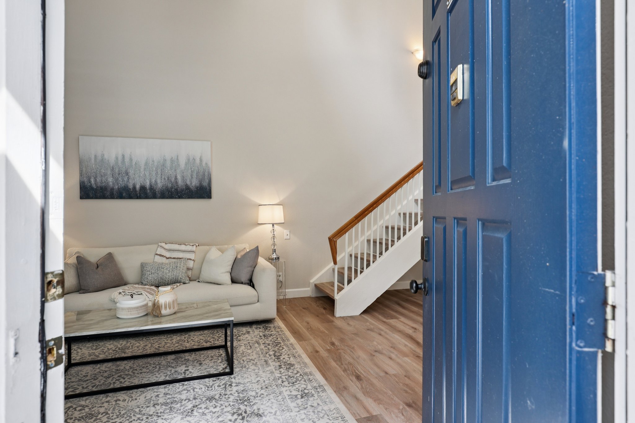 - 2890 Buena Crest Ct-S2803-001.jpg