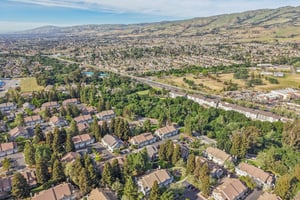 - 2890 Buena Crest Ct-S2603-014.jpg